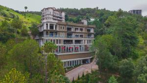 the manor wellness and sport hotel