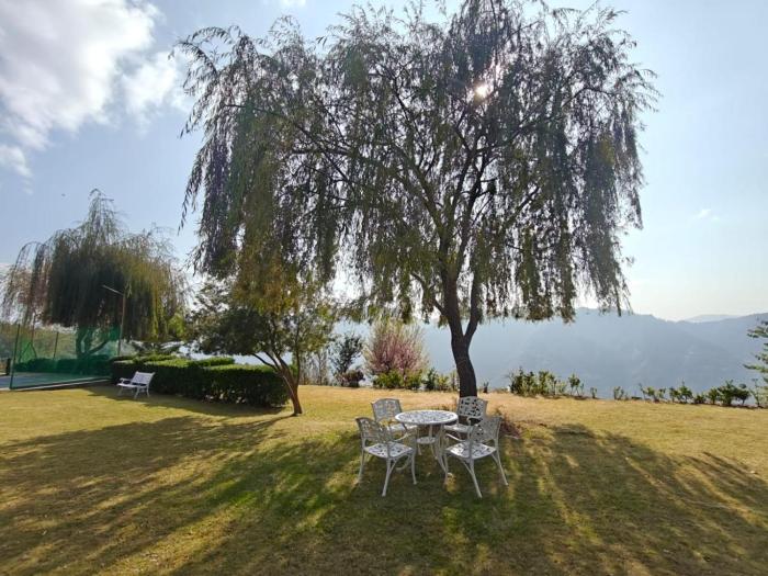 the manor wellness and sport hotel