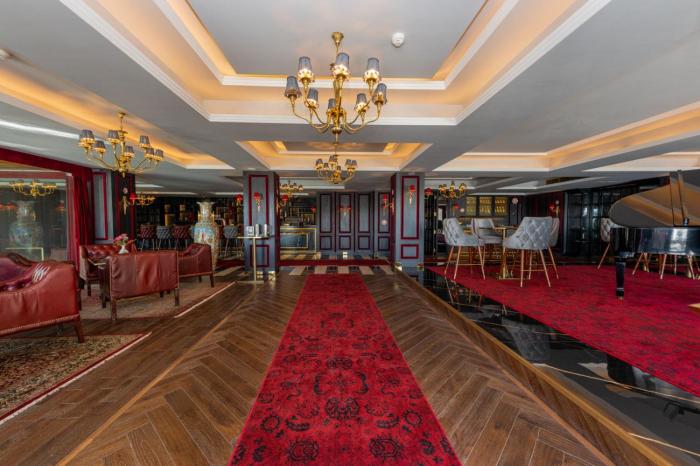 the manor wellness and sport hotel