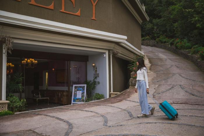 the manor wellness and sport hotel