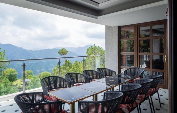 the manor wellness and sport hotel