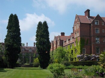 selwyn college