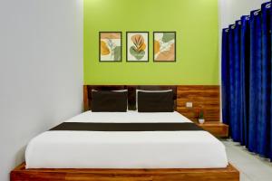 hotel o adinath guest house