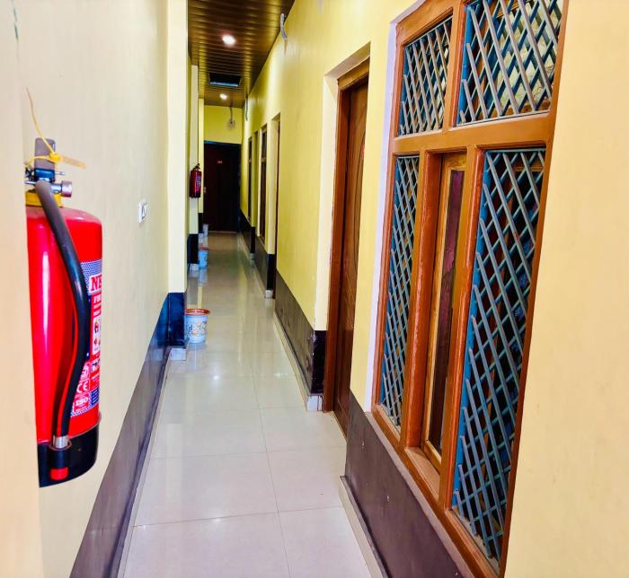 hotel o suryavanshi palace