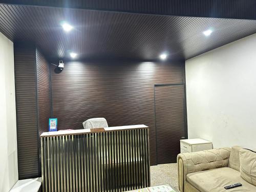 super hotel o shree jee inn guest house