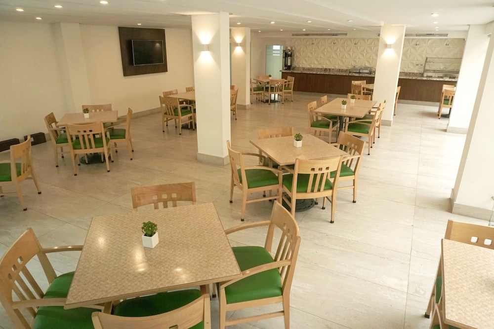 best western plus monterrey colon