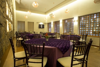 best western plus monterrey colon
