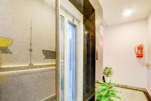 super townhouse casa grand himayatnagar