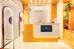 super townhouse casa grand himayatnagar