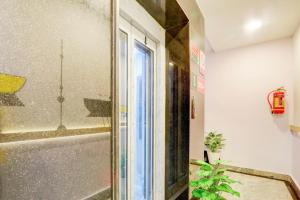 super townhouse casa grand himayatnagar