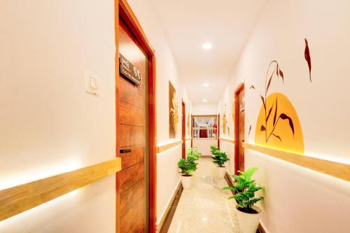 Super Townhouse Casa Grand Himayatnagar,,4 star