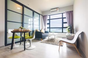 charis seaview suites at jesselton quay kota kinabalu