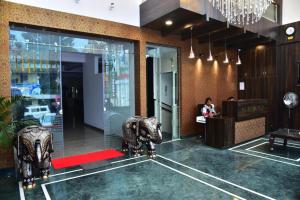 sak royal residency