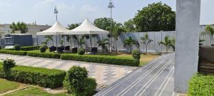 the carnation hotel and resort