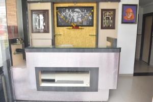 Hotel Sai Vishvakarma,,3 star