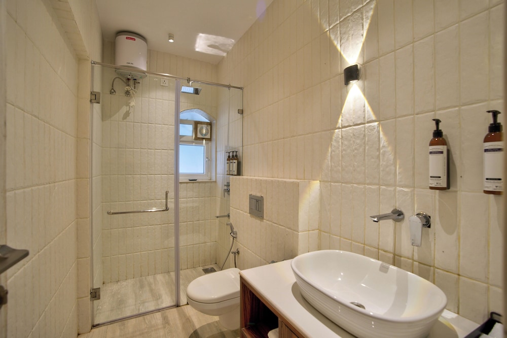 asgard apartments and hotels