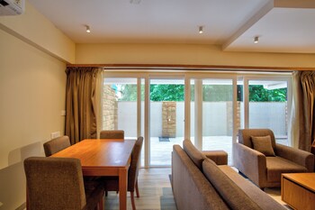 asgard apartments and hotels