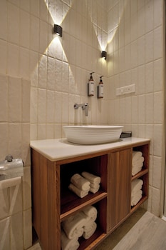 asgard apartments and hotels