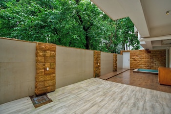 asgard apartments and hotels