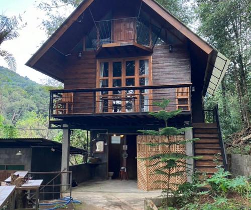 baan ing dao maekampong chiang mai