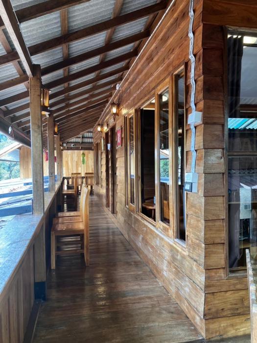 baan ing dao maekampong chiang mai