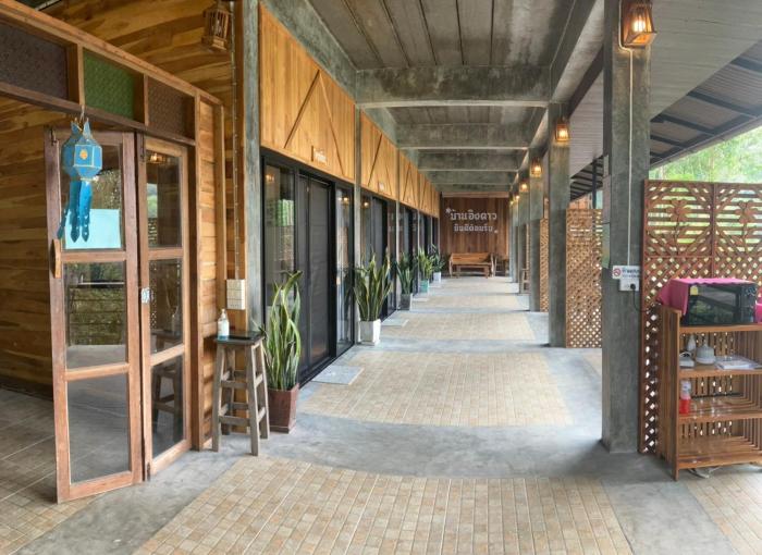 baan ing dao maekampong chiang mai