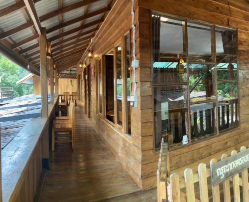 baan ing dao maekampong chiang mai