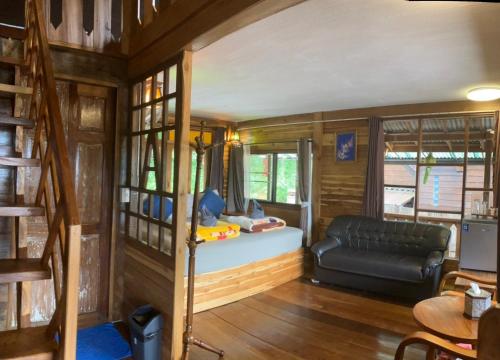 baan ing dao maekampong chiang mai