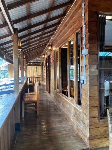 baan ing dao maekampong chiang mai