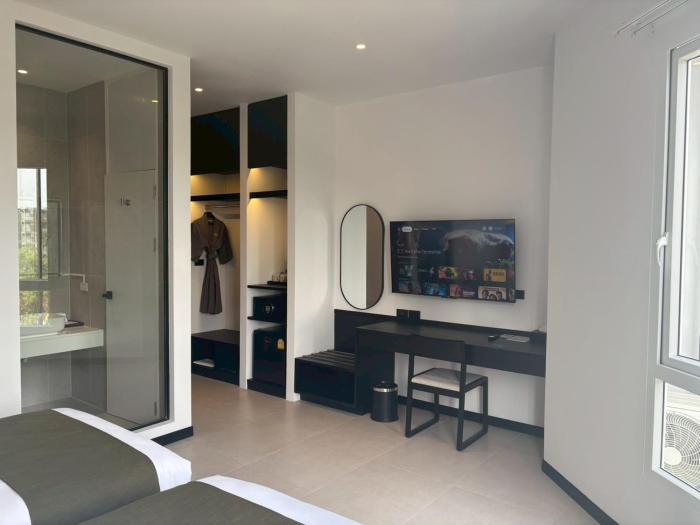 hotel whitt hua hin