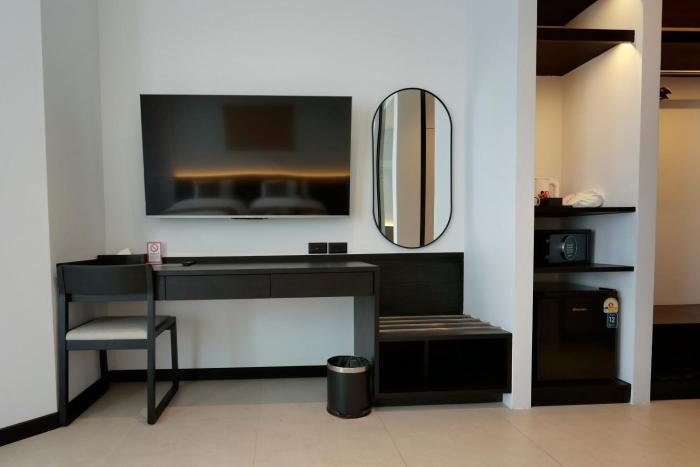 hotel whitt hua hin