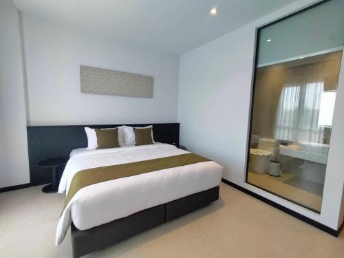 hotel whitt hua hin