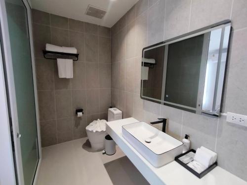 hotel whitt hua hin