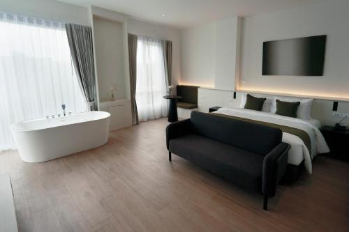 hotel whitt hua hin