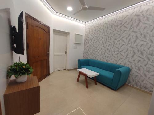 orient glory holidays