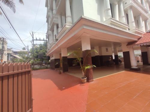 Orient Glory Holidays,,5 star