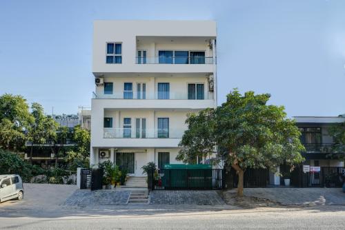 Aamantran Residency Hotel, Sohna Road, Sector 49, Gurugram,,5 star
