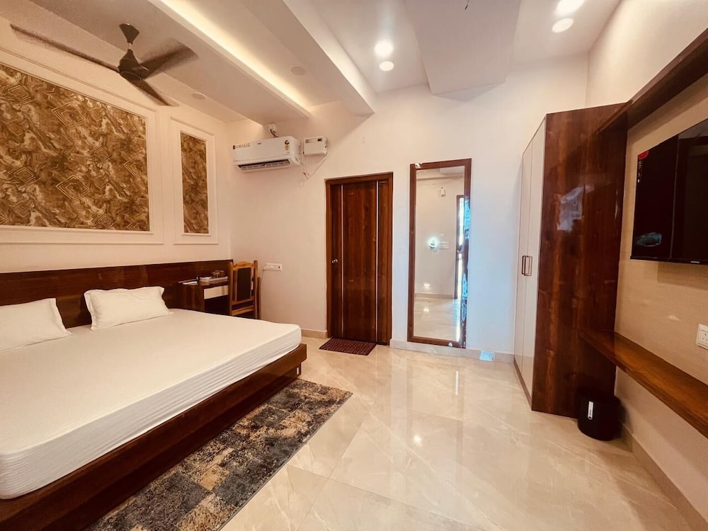 hotel ram anandam inn