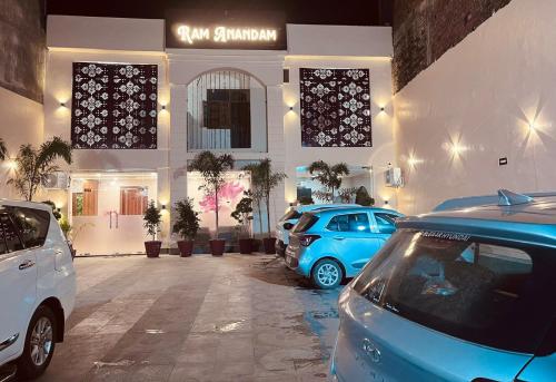 Hotel Ram Anandam Inn,,3 star