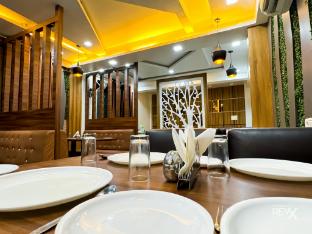 hotel vrinda sarovar