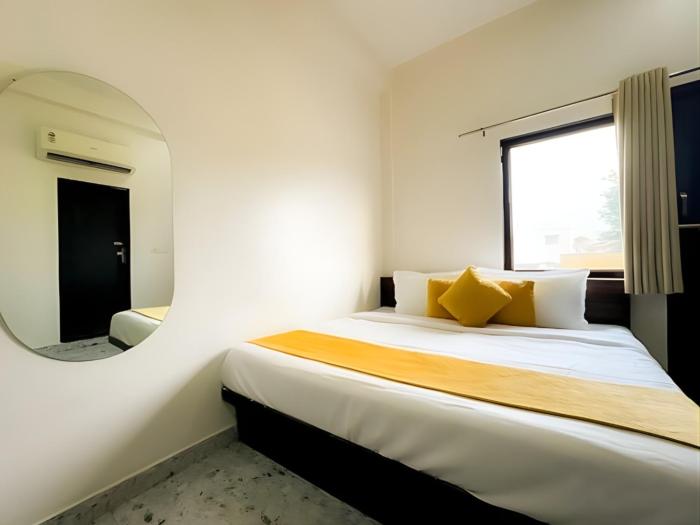 hotel vrinda sarovar