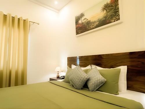 hotel vrinda sarovar