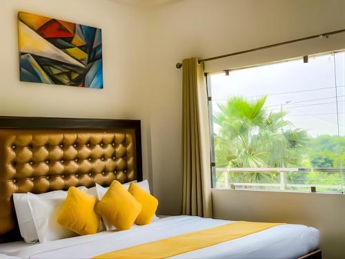 hotel vrinda sarovar