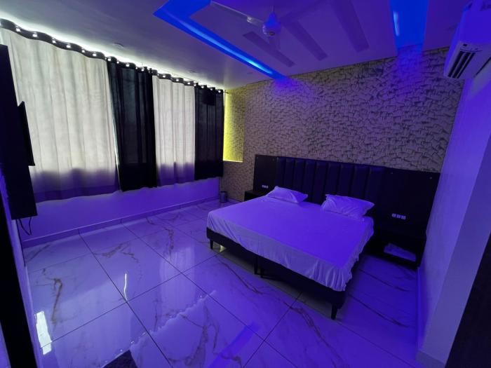 hotel ajl