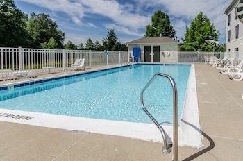 Comfort Inn & Suites,Lexington>>Kentucky,3 star
