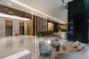 the manor residence klcc by five senses