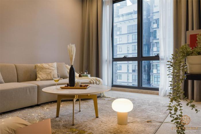 the manor residence klcc by five senses