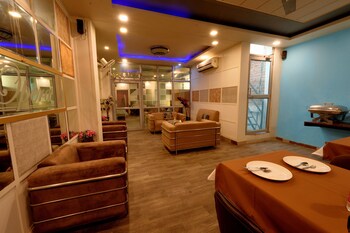 hotel moon light bhimtal