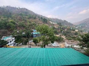 hotel moon light bhimtal