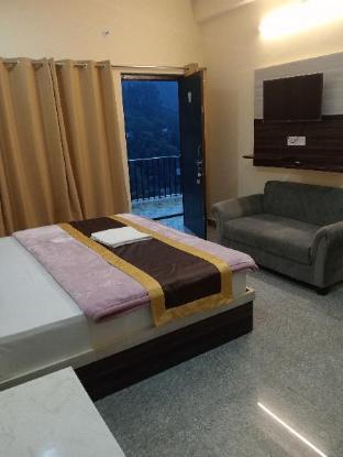 hotel moon light bhimtal